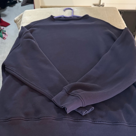 J. Crew Men's Deep Blue Crewneck Sweater - Picture 1 of 4